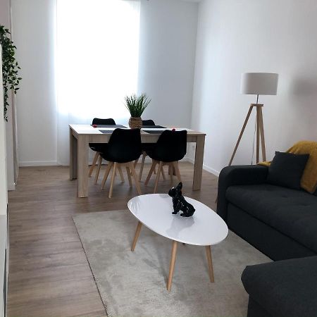 Grand Appartement Fonctionnel Proche Centre-Ville 索米尔 外观 照片
