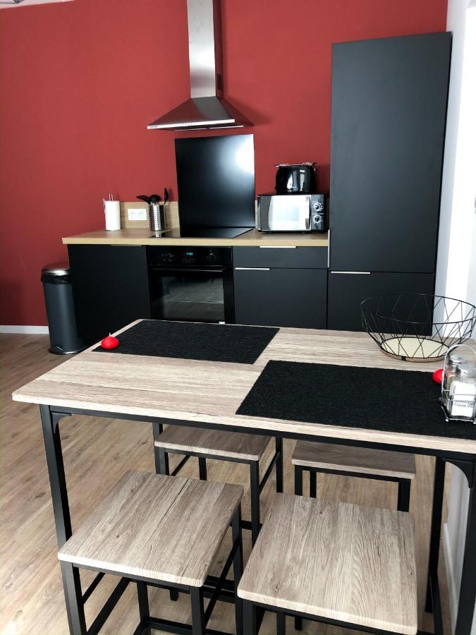 Grand Appartement Fonctionnel Proche Centre-Ville 索米尔 外观 照片