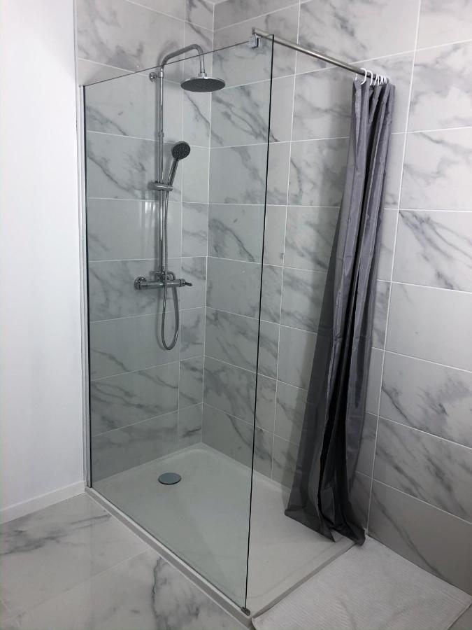 Grand Appartement Fonctionnel Proche Centre-Ville 索米尔 外观 照片