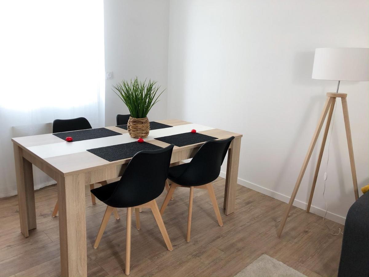 Grand Appartement Fonctionnel Proche Centre-Ville 索米尔 外观 照片